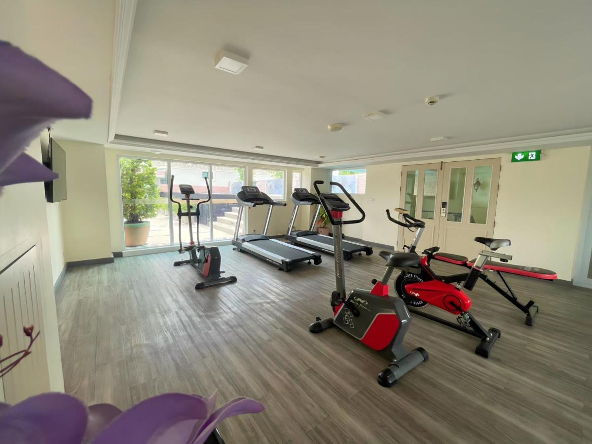 Aspira Hana Executive Apartment Thonglor Bangkok Eksteriør billede