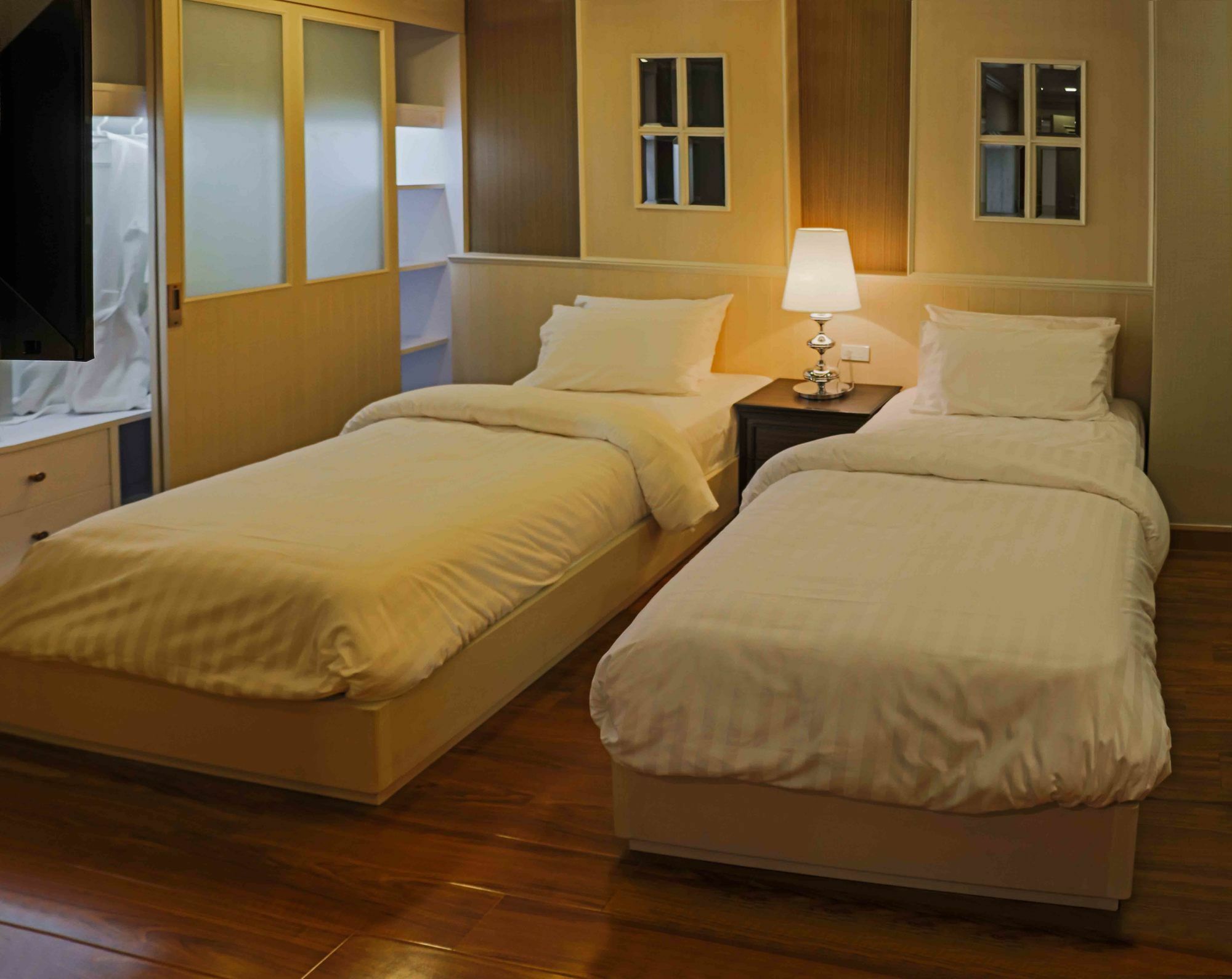 Aspira Hana Executive Apartment Thonglor Bangkok Eksteriør billede