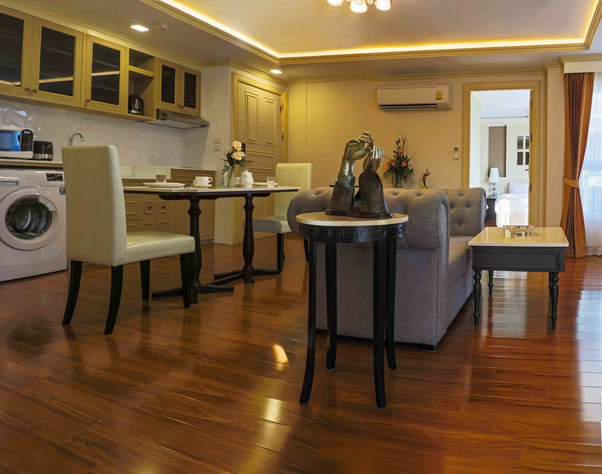 Aspira Hana Executive Apartment Thonglor Bangkok Eksteriør billede